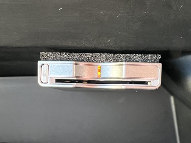 Ｎ－ＢＯＸカスタム Ｇ　ターボＳＳパッケージ　両側パワースライドドア　純正メモリーナビ　ワンセグＴＶ　バックカメラ　Ｂｌｕｅｔｏｏｔｈ　シートヒーター　純正アルミホイール　アイドリングストップ　ＨＩＤヘッドライト　クルーズコントロール（22枚目）