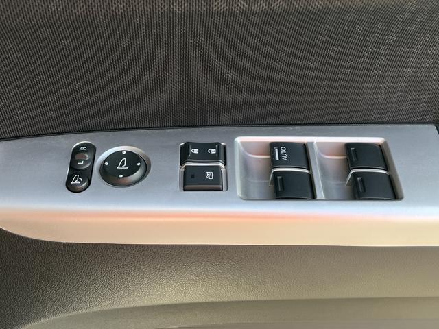 Ｎ－ＢＯＸカスタム Ｇ　ターボＳＳパッケージ　両側パワースライドドア　純正メモリーナビ　ワンセグＴＶ　バックカメラ　Ｂｌｕｅｔｏｏｔｈ　シートヒーター　純正アルミホイール　アイドリングストップ　ＨＩＤヘッドライト　クルーズコントロール（30枚目）