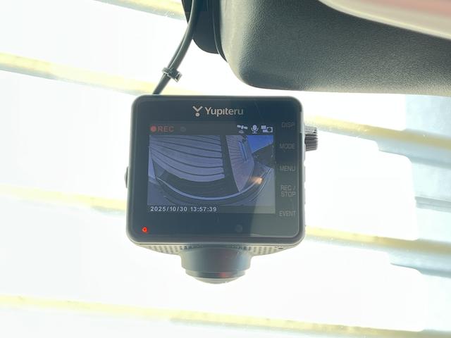 ＮＶ１００クリッパーリオ Ｇ　レーダーブレーキシステム　両側パワースライドドア　純正オーディオ　純正ＨＩＤヘッドライト　純正アルミホイール　オートステップ　フォグランプ　ステアリングスイッチ　ドライブレコーダー　シートヒーター（18枚目）