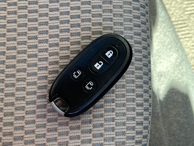 ＮＶ１００クリッパーリオ Ｇ　レーダーブレーキシステム　両側パワースライドドア　純正オーディオ　純正ＨＩＤヘッドライト　純正アルミホイール　オートステップ　フォグランプ　ステアリングスイッチ　ドライブレコーダー　シートヒーター（21枚目）