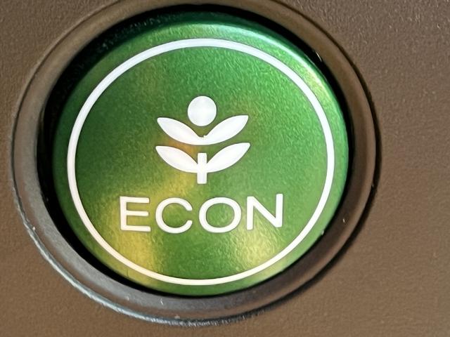 ヴェゼル ハイブリッドＺ・ホンダセンシング　ホンダセンシング　純正ＳＤナビ　フルセグＴＶ　バックカメラ　Ｂｌｕｅｔｏｏｔｈ　純正アルミホイール　キーフリー　クルーズコントロール　純正アルミホイール　ＬＥＤヘッドライト　シートヒーター（26枚目）