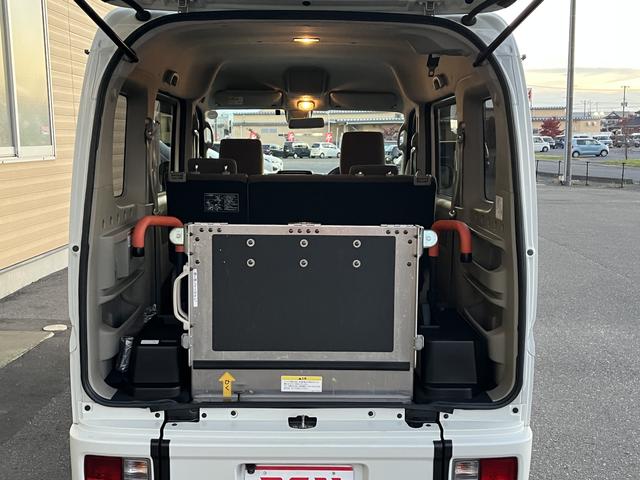 ＮＶ１００クリッパーリオ 　チュアキャブスロープタイプ　社外メモリーナビ　ワンセグＴＶ　ＥＴＣ　キーフリー　プッシュスタート（13枚目）