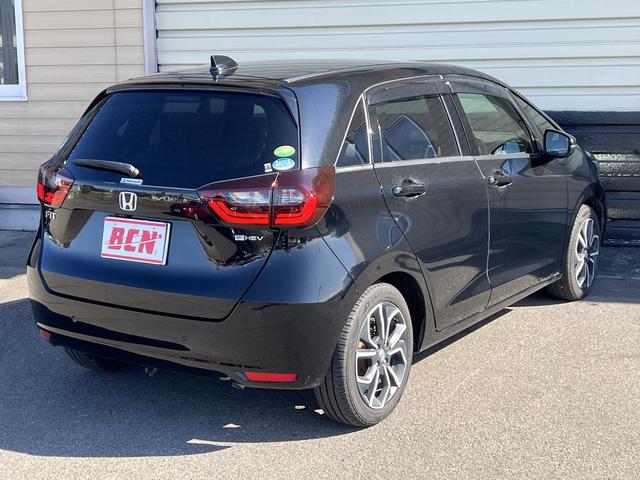 フィット ｅ：ＨＥＶネス　純正ＳＤナビ　フルセグＴＶ　バックカメラ　ホンダセンシング　Ｂｌｕｅｔｏｏｔｈ　アイドリングストップ　純正アルミホイール　ＬＥＤヘッドライト　クルーズコントロール（6枚目）