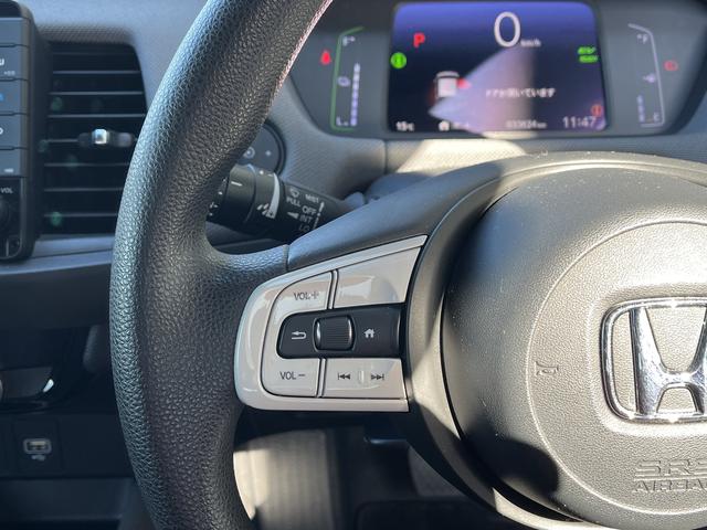 フィット ｅ：ＨＥＶネス　純正ＳＤナビ　フルセグＴＶ　バックカメラ　ホンダセンシング　Ｂｌｕｅｔｏｏｔｈ　アイドリングストップ　純正アルミホイール　ＬＥＤヘッドライト　クルーズコントロール（23枚目）