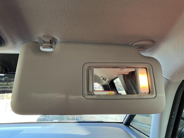 フィット ｅ：ＨＥＶネス　純正ＳＤナビ　フルセグＴＶ　バックカメラ　ホンダセンシング　Ｂｌｕｅｔｏｏｔｈ　アイドリングストップ　純正アルミホイール　ＬＥＤヘッドライト　クルーズコントロール（31枚目）