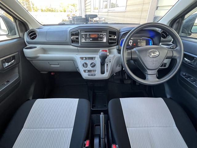 ミライース Ｘ　ＳＡＩＩＩ　スマートアシストＩＩＩ　純正ＣＤデッキ　オートハイビーム　アイドリングストップ　横滑り防止　ドライブレコーダー　ＬＥＤヘッドライト　キーレス　純正フロアマット（14枚目）