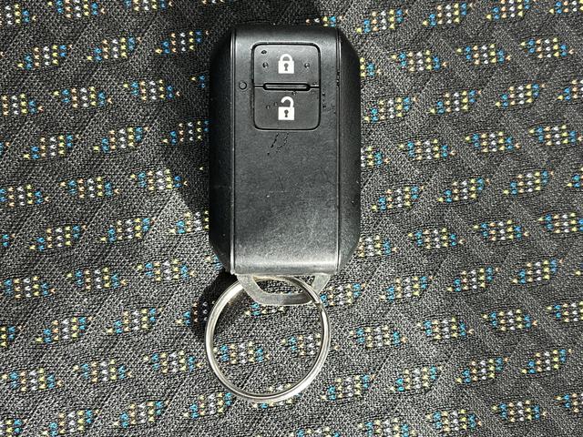 ハスラー ハイブリッドＸ　レーダーブレーキ　社外メモリーナビ　フルセグＴＶ　バックカメラ　アイドリングストップ　Ｂｌｕｅｔｏｏｔｈ　純正アルミホイール　ＨＩＤヘッドライト　オートライト　横滑り防止　ステアリングスイッチ（31枚目）