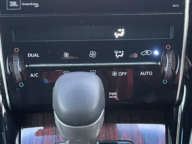 ハリアー プレミアム　純正メモリーナビ　フルセグＴＶ　バックカメラ　レーダーブレーキ　Ｂｌｕｅｔｏｏｔｈ　ドライブレコーダー　クルーズコントロール　パワーバックドア　ＬＥＤヘッドライト　革シート　パワーシート（19枚目）