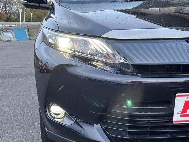 ハリアー プレミアム　純正メモリーナビ　フルセグＴＶ　バックカメラ　レーダーブレーキ　Ｂｌｕｅｔｏｏｔｈ　ドライブレコーダー　クルーズコントロール　パワーバックドア　ＬＥＤヘッドライト　革シート　パワーシート（35枚目）