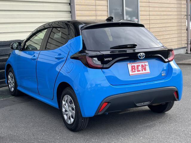 ヤリス ハイブリッドＧ　プリクラッシュセーフティ　純正メモリーナビ　フルセグＴＶ　バックカメラ　Ｂｌｕｅｔｏｏｔｈ　アイドリングストップ　シートヒーター　ＬＥＤヘッドライト　クルーズコントロール　ＥＴＣ（7枚目）