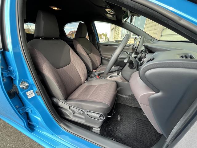 ヤリス ハイブリッドＧ　プリクラッシュセーフティ　純正メモリーナビ　フルセグＴＶ　バックカメラ　Ｂｌｕｅｔｏｏｔｈ　アイドリングストップ　シートヒーター　ＬＥＤヘッドライト　クルーズコントロール　ＥＴＣ（9枚目）