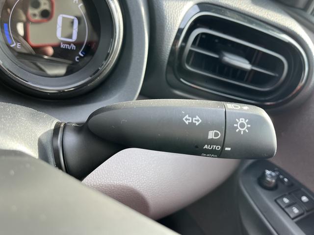 ヤリス ハイブリッドＧ　プリクラッシュセーフティ　純正メモリーナビ　フルセグＴＶ　バックカメラ　Ｂｌｕｅｔｏｏｔｈ　アイドリングストップ　シートヒーター　ＬＥＤヘッドライト　クルーズコントロール　ＥＴＣ（32枚目）