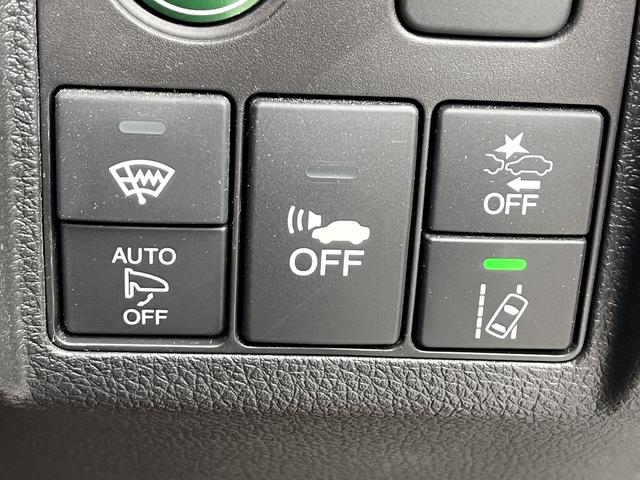 ヴェゼル ハイブリッドＺ・ホンダセンシング　ホンダセンシング　純正ＳＤナビ　フルセグＴＶ　バックカメラ　アイドリングストップ　ＬＥＤヘッドライト　純正アルミホイール　クルーズコントロール　シートヒーター　ＥＴＣ　シートヒーター（24枚目）