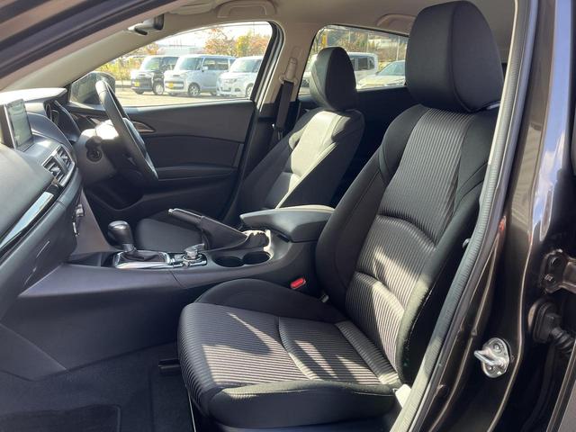 MAZDA AXELA SPORT 15S