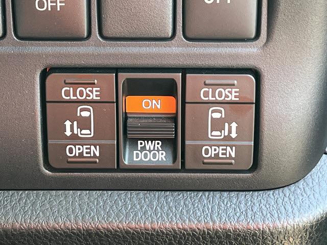 お陰様で創業５６周年を迎えました。これからもお客様より末永いご愛顧を頂けます様に、ご契約からご納車まで、担当営業を中心に、サービス、業務、全スタッフで誠心誠意を持ってご対応させて頂きます！