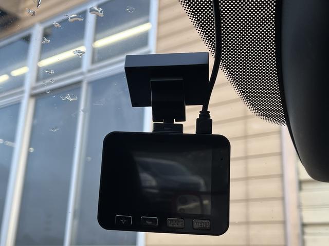 デミオ ＸＤツーリング　レーダーブレーキ　純正ＳＤナビ　フルセグＴＶ　バックカメラ　Ｂｌｕｅｔｏｏｔｈ　純正アルミホイール　クルーズコントロール　プッシュスタート　アイドリングストップ（31枚目）