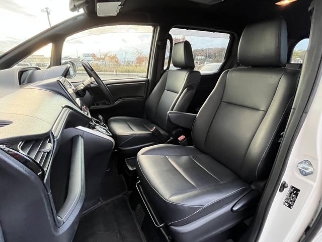 エスクァイア ハイブリッドＧｉ　ブラックテーラード　両側パワースライドドア　社外メッモリーナビ　フルセグＴＶ　バックカメラ　Ｂｌｕｅｔｏｏｔｈ　ＥＴＣ　シートヒーター　純正アルミホイール　クルーズコントロール　ＬＥＤヘッドライト　オートハイビーム（12枚目）