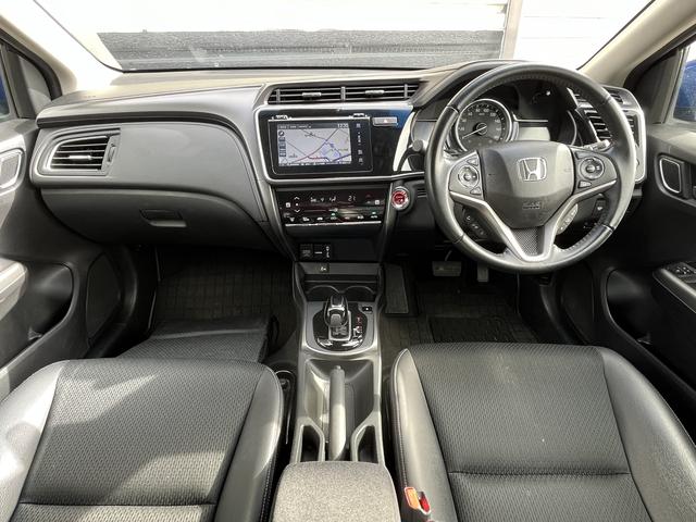 ＢＣＮ本宮店では中古車だけでなく、登録済未使用車なども展示中！また全店２５店舗の在庫の中より、ご希望のお色やグレードなどもお客様にご満足足して頂ける１台を一生懸命お探し致します♪