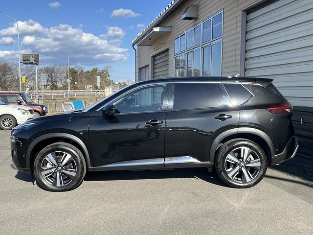 エクストレイル Ｇ　ｅ－４ＯＲＣＥ　プロパイロット　アラウンドビューモニター　純正メッモリーナビ　フルセグＴＶ　エマージェンシーブレーキ　パワーバックドア　クルーズコントロール　シートヒーター　ステアリングヒーター　純正アルミホイール（5枚目）