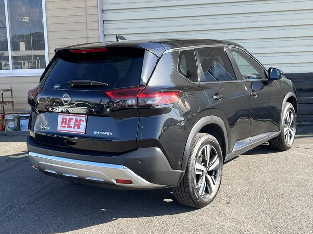 エクストレイル Ｇ　ｅ－４ＯＲＣＥ　プロパイロット　アラウンドビューモニター　純正メッモリーナビ　フルセグＴＶ　エマージェンシーブレーキ　パワーバックドア　クルーズコントロール　シートヒーター　ステアリングヒーター　純正アルミホイール（6枚目）