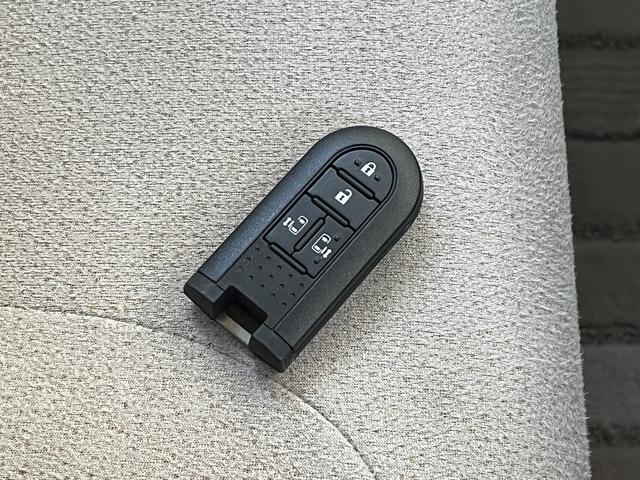 ムーヴキャンバス Xメイクアップリミテッド SAIII スマートアシストIII 両側パワースライドドア 純正メモリーナビ フルセグTV 全方位モニター 横滑り防止 ドライブレコーダー シートヒーター ステアリングスイッチ オートハイビーム(31枚目)