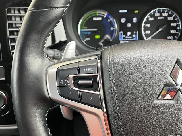 アウトランダーＰＨＥＶ Ｇ　レーダーブレーキ　純正ＳＤナビ　フルセグＴＶ　バックカメラ　ドライブレコーダー　純正アルミホイール　ＬＥＤヘッドライト　クルーズコントロール　ハンドルヒーター　シートヒーター　パドルシフト（24枚目）