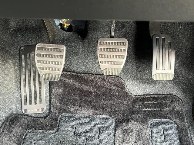 マーチ ニスモ　Ｓ　社外メモリーナビ　フルセグＴＶ　Ｂｌｕｅｔｏｏｔｈ　純正アルミホイール　横滑り防止　横滑り防止　キーフリー（32枚目）