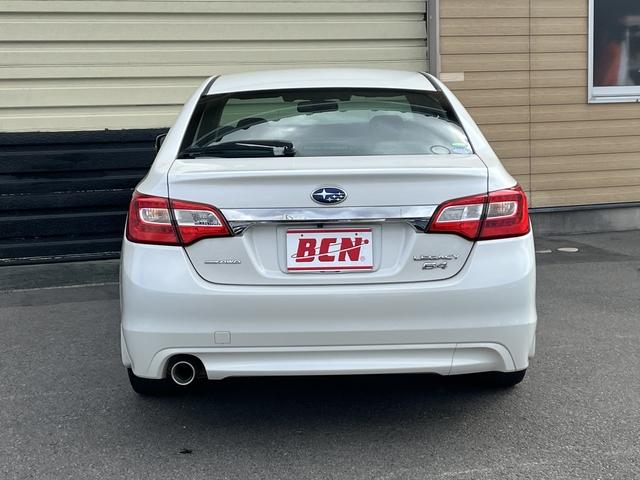 レガシィＢ４ リミテッド　アイサイト　純正ＳＤナビ　フルセグＴＶ　バックカメラ　Ｂｌｕｅｔｏｏｔｈ　アイドリングストップ　純正アルミホイール　ＬＥＤヘッドライト　本革シート　ＥＴＣ（10枚目）