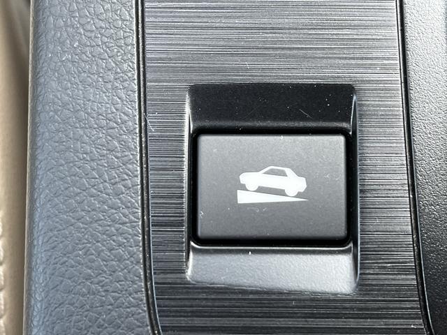 レガシィＢ４ リミテッド　アイサイト　純正ＳＤナビ　フルセグＴＶ　バックカメラ　Ｂｌｕｅｔｏｏｔｈ　アイドリングストップ　純正アルミホイール　ＬＥＤヘッドライト　本革シート　ＥＴＣ（29枚目）