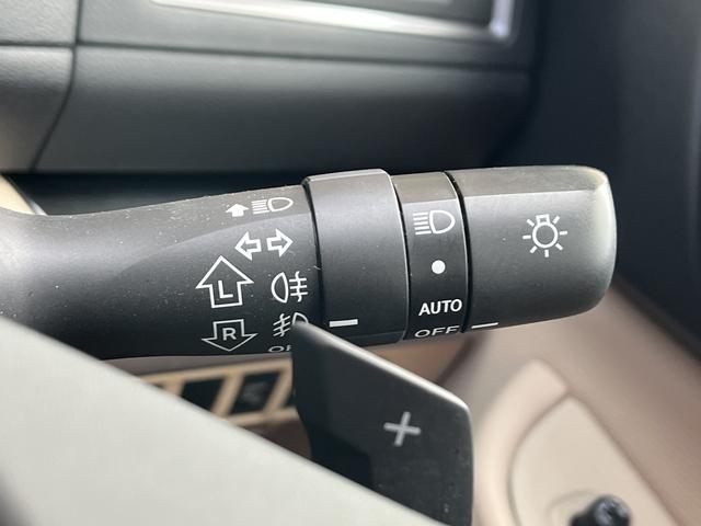 レガシィＢ４ リミテッド　アイサイト　純正ＳＤナビ　フルセグＴＶ　バックカメラ　Ｂｌｕｅｔｏｏｔｈ　アイドリングストップ　純正アルミホイール　ＬＥＤヘッドライト　本革シート　ＥＴＣ（34枚目）