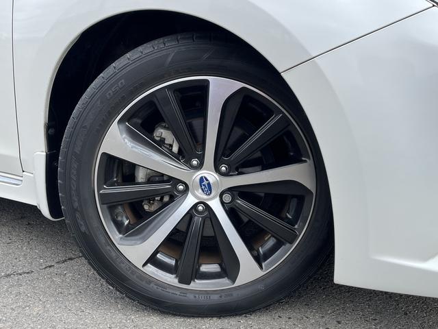 レガシィＢ４ リミテッド　アイサイト　純正ＳＤナビ　フルセグＴＶ　バックカメラ　Ｂｌｕｅｔｏｏｔｈ　アイドリングストップ　純正アルミホイール　ＬＥＤヘッドライト　本革シート　ＥＴＣ（40枚目）