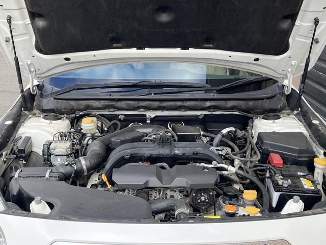 レガシィＢ４ リミテッド　アイサイト　純正ＳＤナビ　フルセグＴＶ　バックカメラ　Ｂｌｕｅｔｏｏｔｈ　アイドリングストップ　純正アルミホイール　ＬＥＤヘッドライト　本革シート　ＥＴＣ（41枚目）