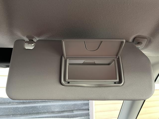 デリカＤ：２ ハイブリッドＭＺ　全方位カメラパッケージ　イーアシスト　全方位モニター　社外メモリーナビ　フルセグＴＶ　ドライブレコーダー　両側パワースライドドア　純正アルミホイール　ＥＴＣ　アイドリングストップ　シートヒーター（37枚目）