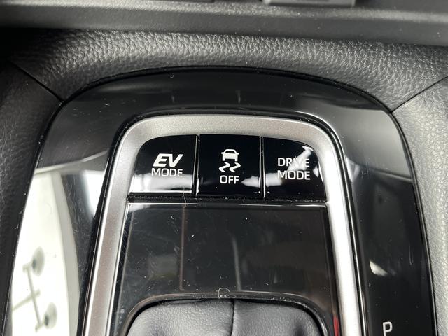 カローラクロス ハイブリッド Z DVD再生可☆ETC2.0☆プリクラッシュセーフティ☆フルセグTV☆パーキングセンサー☆車線逸脱警報☆LEDヘッドライト☆Wシートヒーター☆D席パワーシート☆オートハイビーム☆ハーフレザー調シート☆(23枚目)