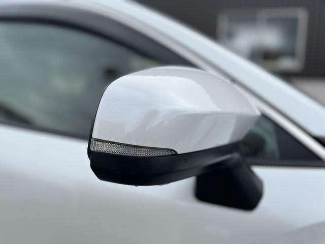 カローラクロス ハイブリッド Z DVD再生可☆ETC2.0☆プリクラッシュセーフティ☆フルセグTV☆パーキングセンサー☆車線逸脱警報☆LEDヘッドライト☆Wシートヒーター☆D席パワーシート☆オートハイビーム☆ハーフレザー調シート☆(38枚目)