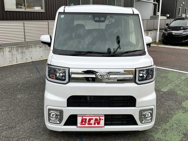 TOYOTA PIXIS MEGA G TURBO SA III
