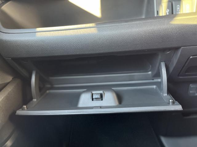 Ｎ－ＢＯＸカスタム Ｌ　純正メモリーナビ☆フルセグＴＶ☆ＤＶＤ再生可☆パワースライドドア☆ＬＥＤヘッドライト☆Ｂｌｕｅｔｏｏｔｈオーディオ☆ホンダセンシング☆電子パーキング☆シティブレーキシステム☆Ｗシートヒーター☆（32枚目）