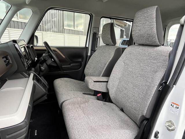 スペーシア ハイブリッドＸ　社外メモリーナビ☆バックカメラ☆Ｂｌｕｅｔｏｏｔｈオーディオ☆Ｗシートヒーター☆ＬＥＤヘッドライト☆車線逸脱警報☆横滑り防止☆アイドリングストップ☆オットマン☆オートライト☆サーキュレーター☆（12枚目）