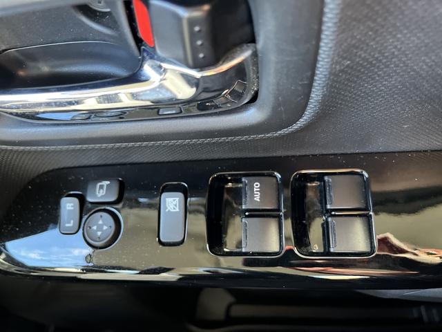 フレアワゴンカスタムスタイル ハイブリッドＸＧ　純正メモリーナビ☆フルセグＴＶ☆Ｂｌｕｅｔｏｏｔｈオーディオ☆ＤＶＤ再生可☆バックカメラ☆パーキングセンサー☆ＲＢＳ☆ＬＥＤヘッドライト☆アイドリングストップ☆車線逸脱警報☆Ｄ席シートヒーター☆（29枚目）