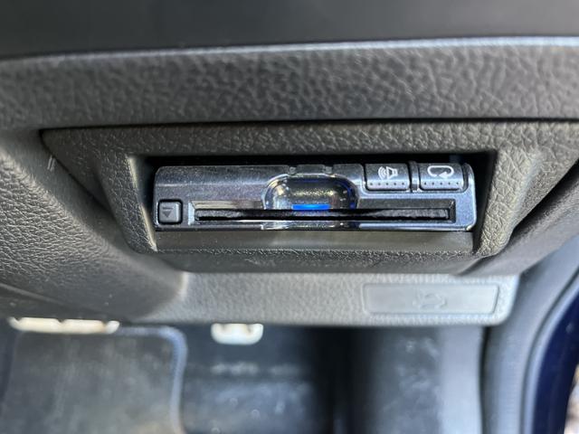 レヴォーグ 1.6GT-Sアイサイト 純正メモリーナビ☆バックカメラ☆フルセグTV☆Bluetoothオーディオ☆DVD再生可☆横滑り防止☆ハンズフリー通話☆アイサイト☆車線逸脱警報☆プッシュスタート☆LEDヘッドライト☆オートライト☆(24枚目)