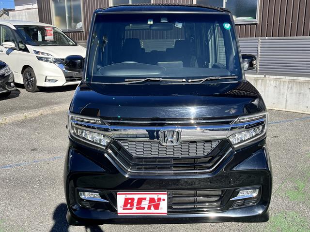 Ｎ－ＢＯＸカスタム Ｇ・Ｌホンダセンシング　Ｂｌｕｅｔｏｏｔｈオーディオ☆ワンセグＴＶ☆バックカメラ☆ＤＶＤ再生可☆横滑り防止☆車線逸脱警報☆先行車発進アラーム☆レーンキープアシスト☆ＬＥＤヘッドライト☆フォグランプ☆アームレスト☆（3枚目）