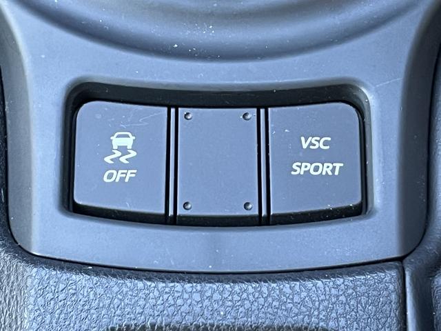 86 G 6速MT車☆フルセグTV☆純正SDナビ☆Bluetoothオーディオ☆DVD再生可☆横滑り防止☆ドラレコ☆フォグランプ☆ISOFIX対応☆キーレス☆サイドエアバッグ☆カーテンエアバック☆(20枚目)