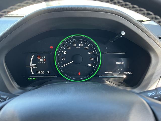 ヴェゼル ハイブリッドZ・ホンダセンシング 純正メモリーナビ☆フルセグTV☆Bluetoothオーディオ☆DVD再生可☆バックカメラ☆LEDヘッドライト☆オートライト☆フォグランプ☆パドルシフト☆シティブレーキシステム☆車線逸脱警報☆(17枚目)