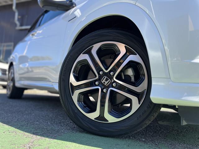 ヴェゼル ハイブリッドZ・ホンダセンシング 純正メモリーナビ☆フルセグTV☆Bluetoothオーディオ☆DVD再生可☆バックカメラ☆LEDヘッドライト☆オートライト☆フォグランプ☆パドルシフト☆シティブレーキシステム☆車線逸脱警報☆(35枚目)