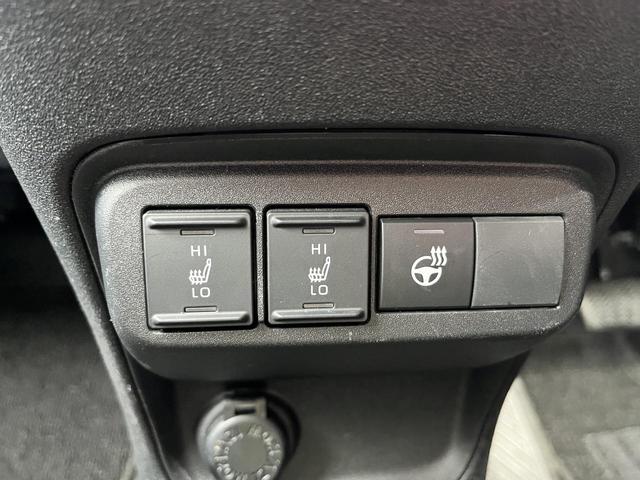 シエンタ Z 純正メモリーナビ☆フルセグTV☆Bluetoothオーディオ☆トヨタセーフティセンス☆オートハイビーム☆LEDヘッドライト☆Wシートヒーター☆車線逸脱警報☆クリアランスソナー☆ISOFIX対応☆(33枚目)