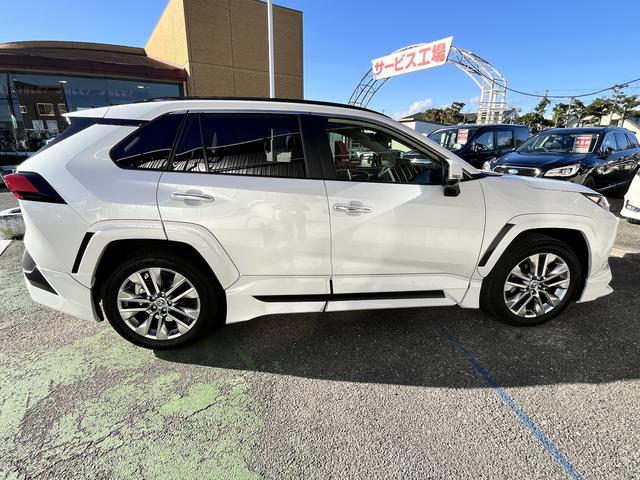 ＲＡＶ４ Ｇ　Ｚパッケージ　純正ディスプレイオーディオ☆フルセグＴＶ☆Ｂｌｕｅｔｏｏｔｈオーディオ☆全方位カメラ☆Ｗシートヒーター☆Ｗシートクーラー☆車線逸脱警報☆プリクラッシュセーフティ☆ＬＥＤヘッドライト☆オートライト☆（4枚目）