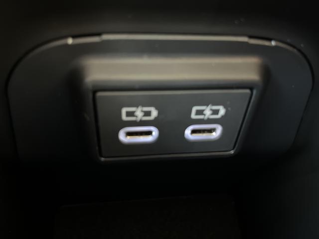 ＲＡＶ４ Ｇ　Ｚパッケージ　純正ディスプレイオーディオ☆フルセグＴＶ☆Ｂｌｕｅｔｏｏｔｈオーディオ☆全方位カメラ☆Ｗシートヒーター☆Ｗシートクーラー☆車線逸脱警報☆プリクラッシュセーフティ☆ＬＥＤヘッドライト☆オートライト☆（26枚目）