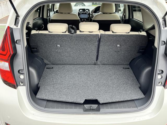 ノート e-パワー メダリスト 純正SDナビ☆フルセグTV☆DVD再生☆Bluetoothオーディオ☆ステリモ☆アラウンドビューカメラ☆エマージェンシーブレーキ☆車線逸脱アラーム☆横滑り防止☆LEDヘッドライト☆フォグランプ☆(12枚目)