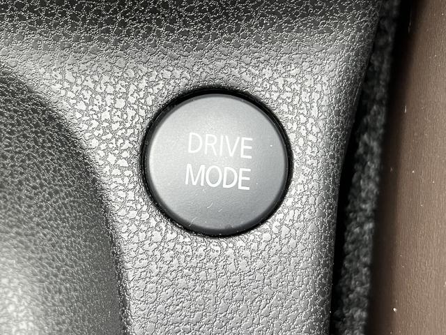 ノート e-パワー メダリスト 純正SDナビ☆フルセグTV☆DVD再生☆Bluetoothオーディオ☆ステリモ☆アラウンドビューカメラ☆エマージェンシーブレーキ☆車線逸脱アラーム☆横滑り防止☆LEDヘッドライト☆フォグランプ☆(28枚目)