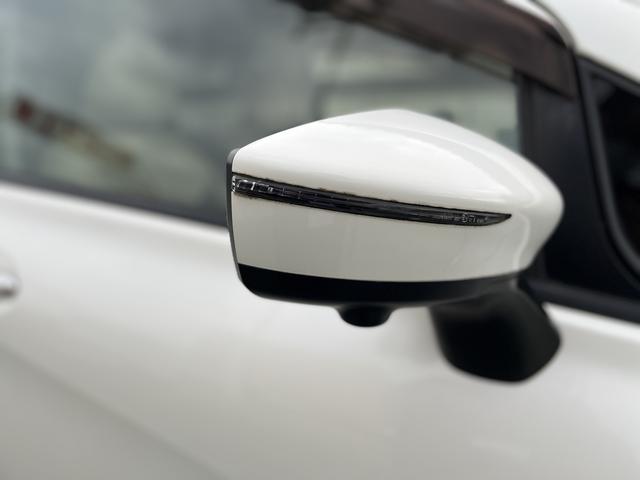 ノート e-パワー メダリスト 純正SDナビ☆フルセグTV☆DVD再生☆Bluetoothオーディオ☆ステリモ☆アラウンドビューカメラ☆エマージェンシーブレーキ☆車線逸脱アラーム☆横滑り防止☆LEDヘッドライト☆フォグランプ☆(30枚目)